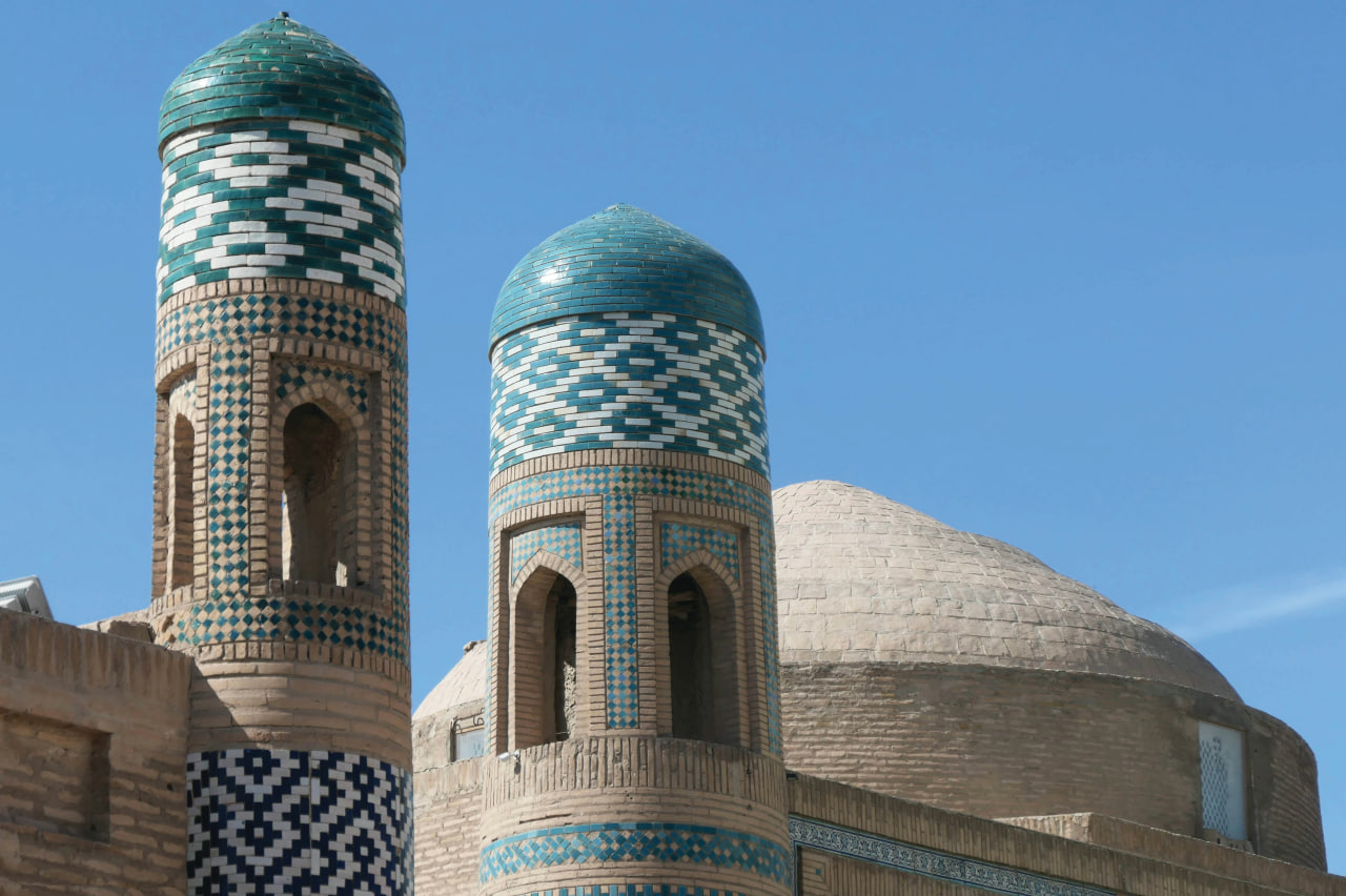 Islam Khodja Minaret — tallest minaret in Khiva’s old town.