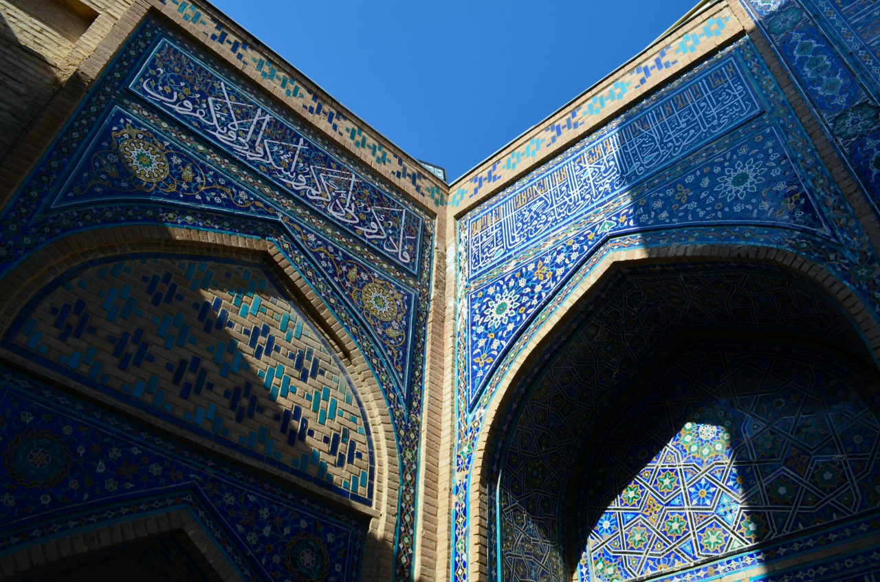 Explore Shah-e Zinda mausoleums on private Samarkand tour